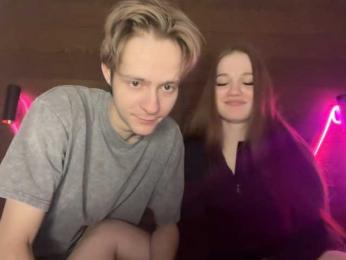 titsDestroy2007 webcam model stream image