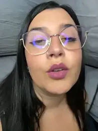 Novababy18 webcam model stream image