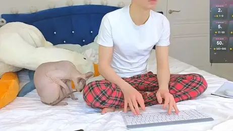 LandelRay webcam model stream image