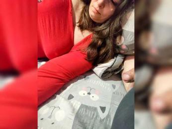 Karinasky webcam model stream image