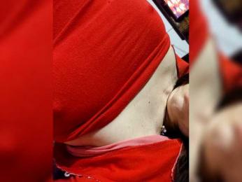 Karinasky webcam bongacams model stream image