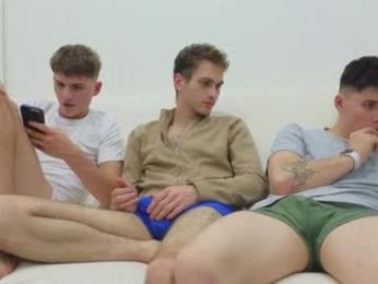 reeves_bae webcam model stream image