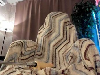 Juicy-Vikki webcam bongacams model stream image