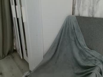 candymini webcam model stream image