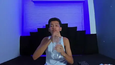 _Noah19 webcam model stream image