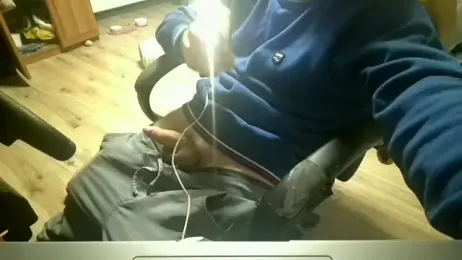 KissMeAss9387 webcam model stream image