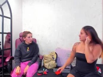 aliceandsia webcam model stream image