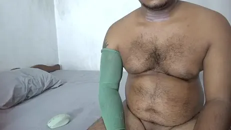 AraNDissNaughtyJolly webcam model stream image