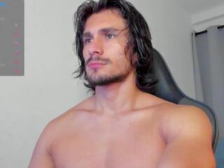 Axel Owen webcam model stream image