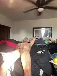 Slumlords webcam model stream image