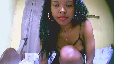 Bella_5 webcam model stream image