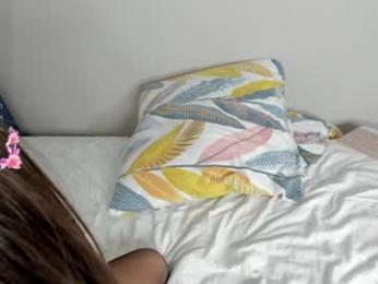 baby_jul1 webcam model stream image