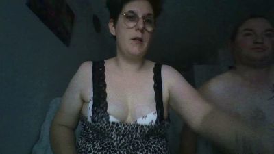 OiseauNoir88 webcam model stream image