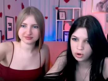 julia_love_love webcam model stream image