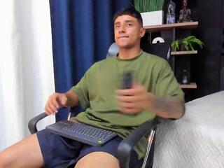 Jaze Bradley webcam model stream image