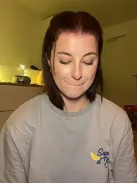 Mia-Minou webcam model stream image