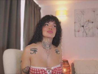 BriannaMoon webcam model stream image