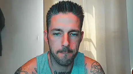 SkylarrGrey webcam model stream image