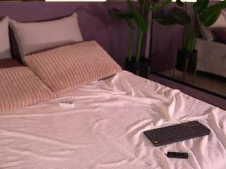 ellediane webcam camsoda model stream image