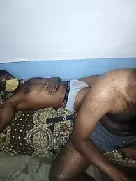 Tinku_1324 webcam model stream image