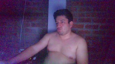 builtfpleasure webcam model stream image