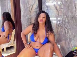 laurasaenz01 webcam model stream image