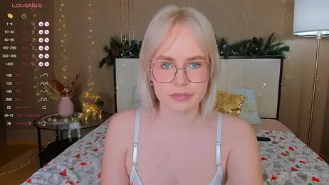 bellatip webcam stripchat model stream image