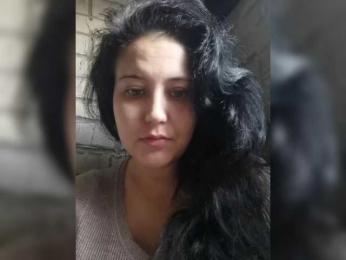 Polyk93 webcam model stream image