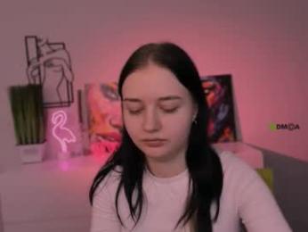 miki_ti webcam model stream image