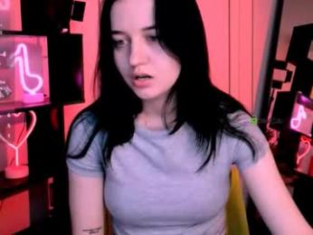 miki_ti webcam model stream image