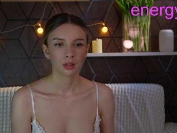 Malyshkaaa webcam model stream image