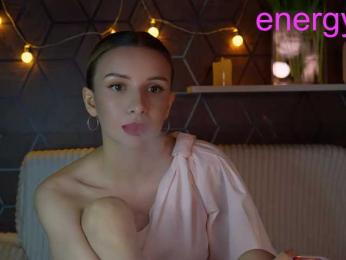 Malyshkaaa webcam model stream image