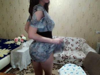 Oksana24rai webcam model stream image