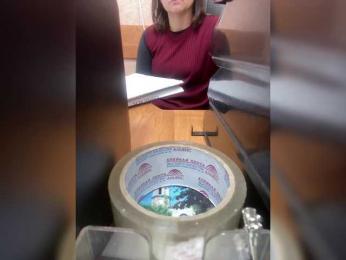 Molii-Molii35 webcam model stream image