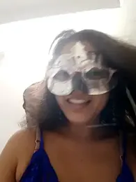 thanusi_2 webcam model stream image