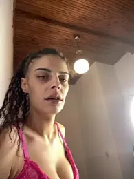 MonChery webcam model stream image