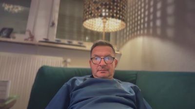 emu49 webcam model stream image