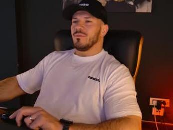 angeloeric webcam model stream image