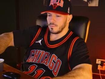 angeloeric webcam model stream image