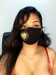 Tapur- webcam model stream image