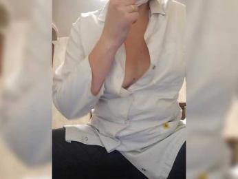 Lady-marshmallows webcam model stream image