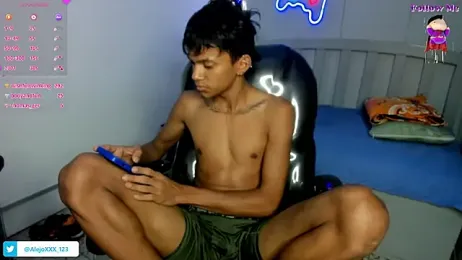 loistwink_ webcam model stream image