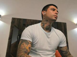 Mateo Diluca webcam flirt4free model stream image