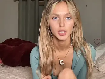 Kyliecameron webcam model stream image