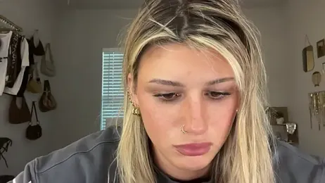 AnnGrayson webcam model stream image