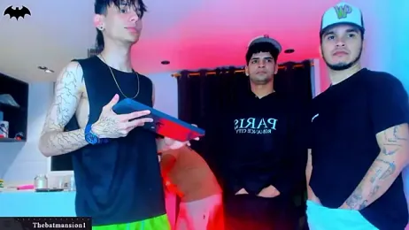 TheBatMansion webcam model stream image