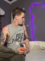 Derrick7799 webcam model stream image