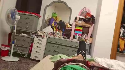 SER363738 webcam model stream image