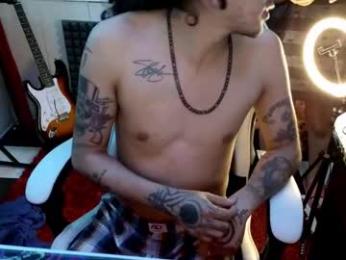 zoee_jhonnyy webcam model stream image