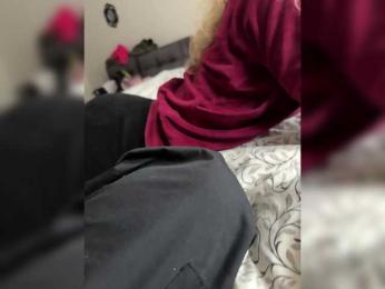 CaysiCouple webcam model stream image